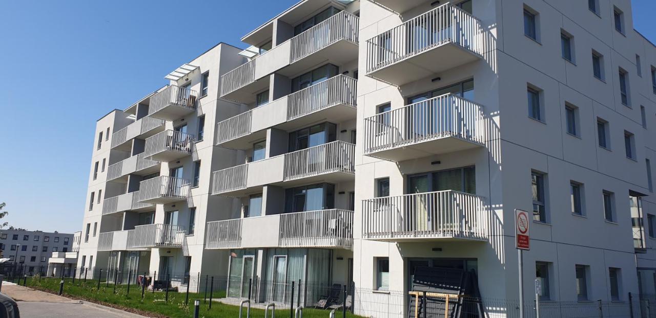Nowoczesny Apartament Z Garazem Morelova Gdaňsk Exteriér fotografie